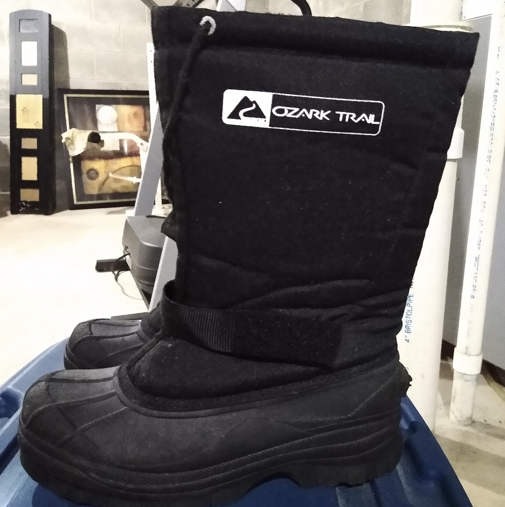 Ozark Trail men's winter boots